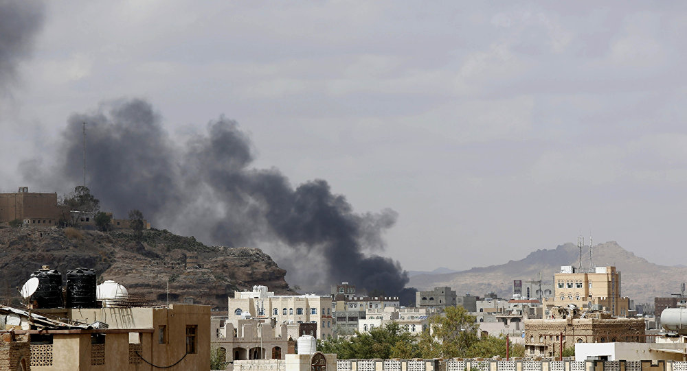 Régimen Saudí Lanza Ataques Aéreos contra Embajada de Irán en Yemen