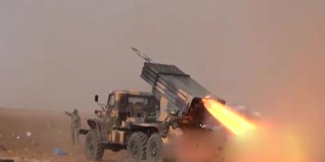 Destruction de QG des terroristes de Daech et du Front Nosra dans la banlieue de Homs