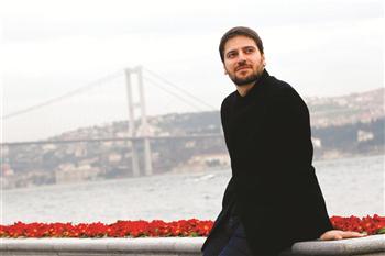 British Singer Sami Yusuf Releases Latest Song on Devotion to Ahl-ul-Bayt (AS)