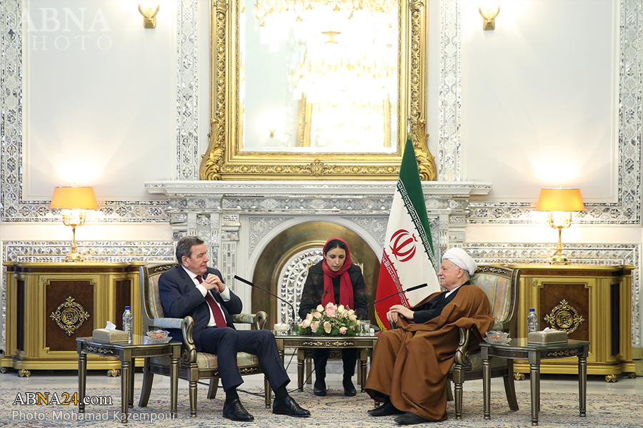 تقرير مصور / الشيخ رفسنجاني يستقبل المستشار الالماني السابق غيرهارد شرودر