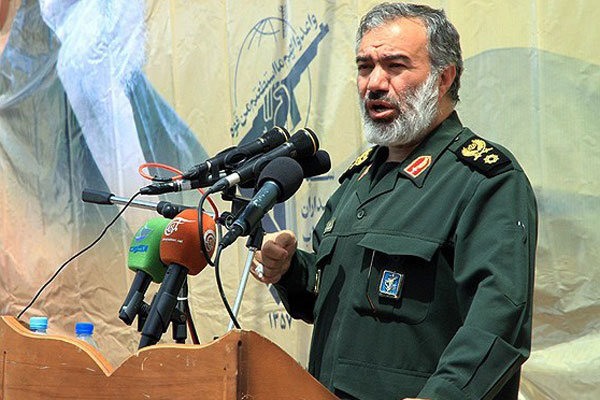 Iran's Zarif calls on US officials to apologize for boats issue