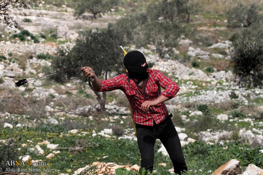 تقرير مصور / الثوار الفلسطينيون يشتبكون مع جنود اسرائيليين