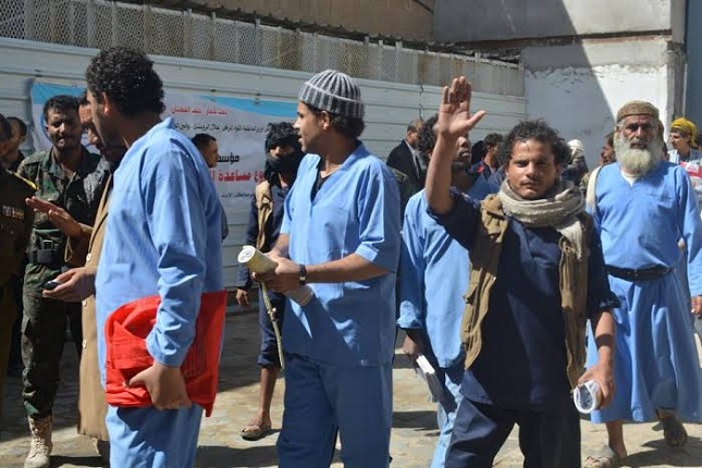 الإفراج عن سجناء مُعسرين من السجن الحربي بصنعاء