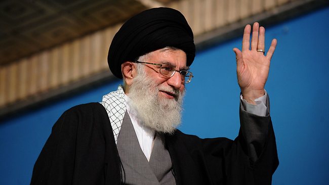 Imam Khamenei: Youth’s willpower only way for aborting enemy’s plots