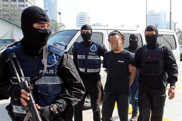 Malaysian Police Detain 7 Suspected ISIS Members Planning Terror Attacks