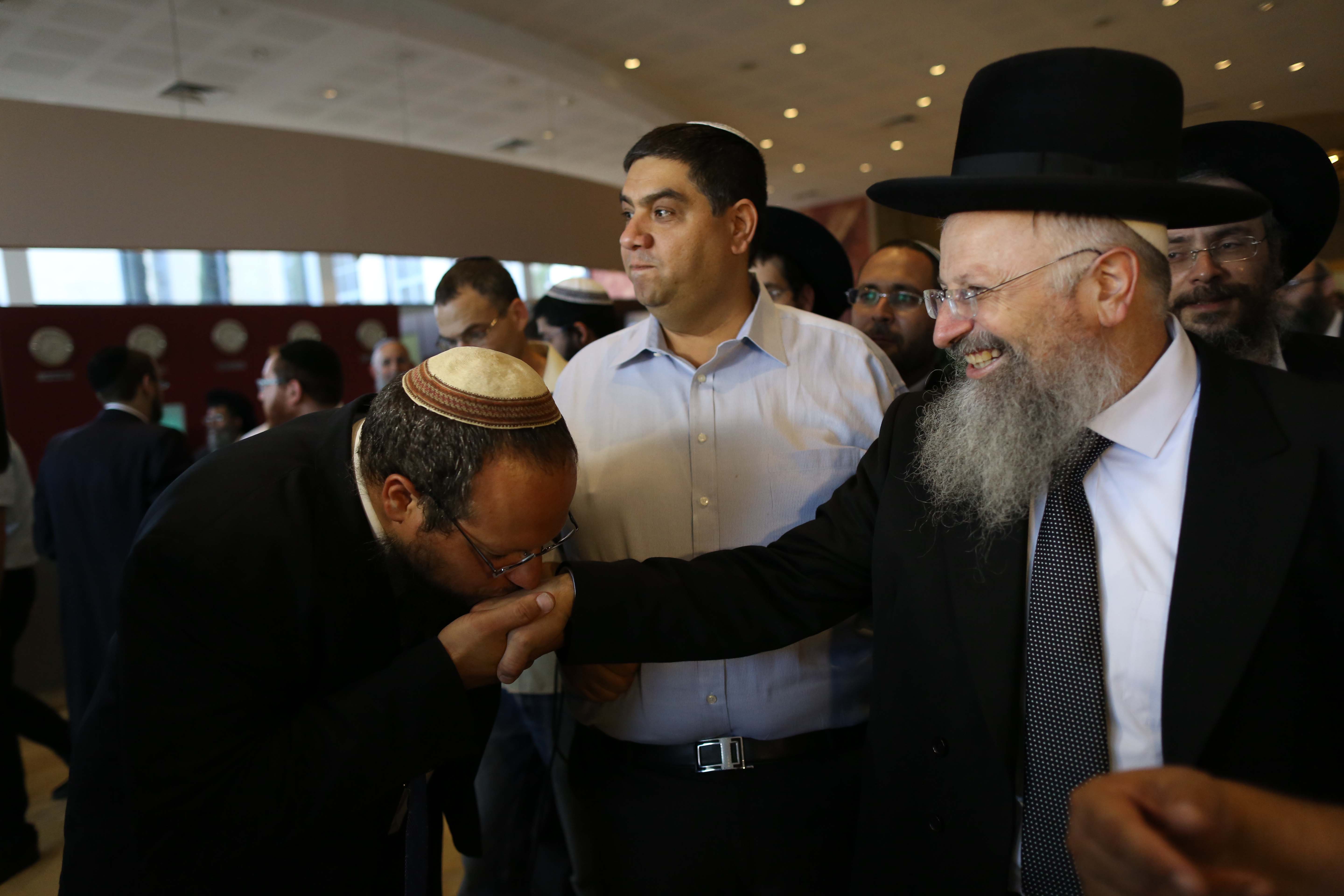 «Rabino israelí Propone Exterminar a Toda la Población Palestina»