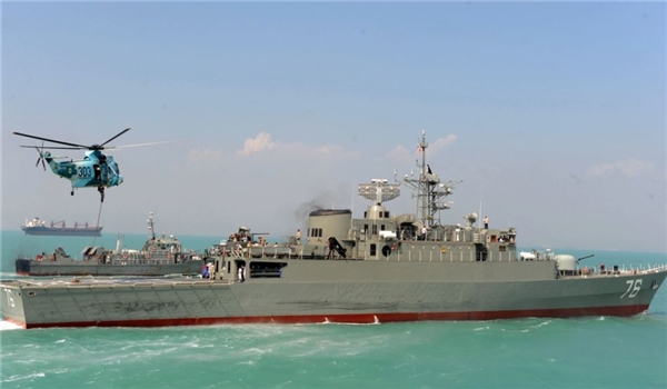 US Navy warship received serious warning from Iranian destroyers to keep away from Strait of Hormuz