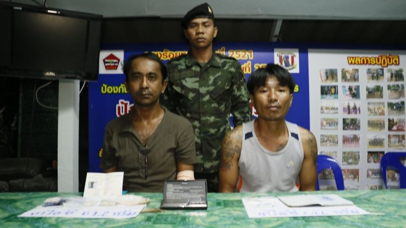 ရေနာင္းတြင္ ျမန္မာႏုိင္ငံသား ၂ ဦးထံမွ အုိက္စ္မူးယစ္ေဆးမ်ား ဖမ္းမိ