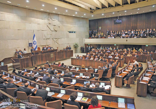 إسرائيل تعاقب ثلاثة من نوابها العرب التقوا عائلات شهداء فلسطينيين