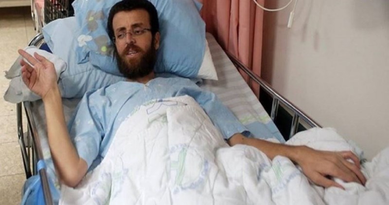 Palestinian detainee 'Al-Qeiq' struggling against death after 76 days of hunger strike