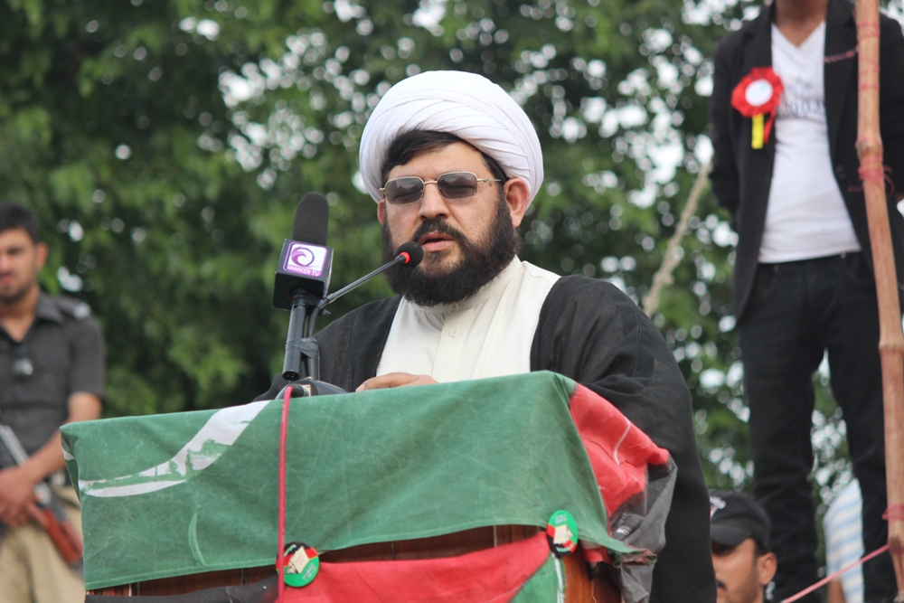 Pakistani Shia Cleric Arrested for Supporting Yemeni People 