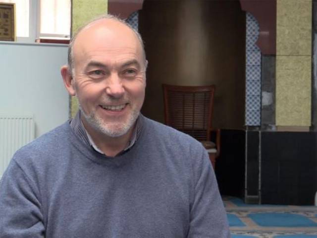 Scottish man converted to Islam without ever meeting a Muslim