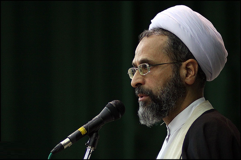 Qom Friday Prayer Leader: Divine hand guides Iran's Islamic movement 