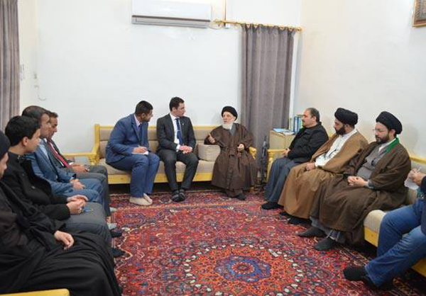 السفير النيوزلندي يزور المرجع الديني آية الله "الحكيم" في النجف الاشرف