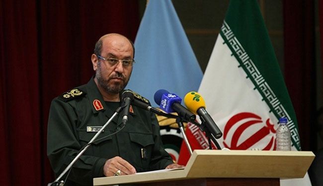 وزير الدفاع الايراني يلتقي الرئيس الروسي في موسكو