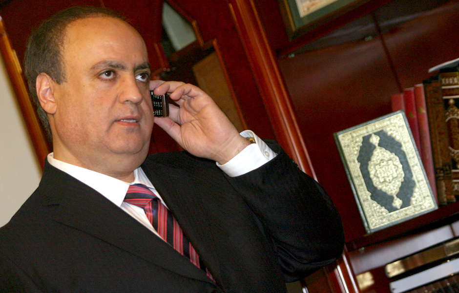 Lebanese Ex-Minister: Nobody to Dare Approach Syria, Hariri Wants Lebanon Become Saudi Emirate