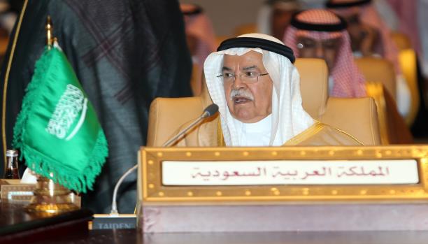 السعودية توافق على تجميد إنتاج النفط خوفاً من “الإفلاس”