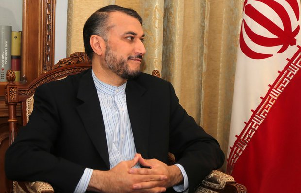 Iranian senior diplomat: Syrian borders needing control