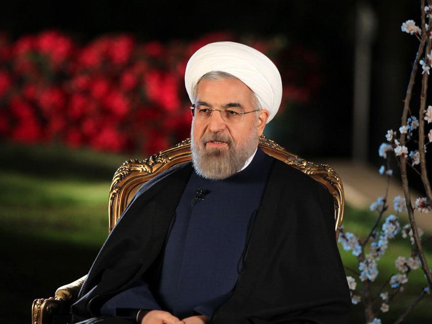 El Presidente de la República Islámica de Irán Asistió al Aniversario del Martirio de Saiieda Fátima Az-Zahra (P) 