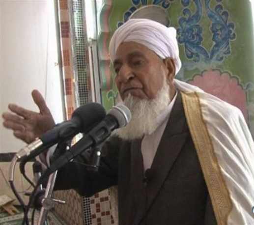  Sunni cleric: Iranians votes in elections gives more dignity to country