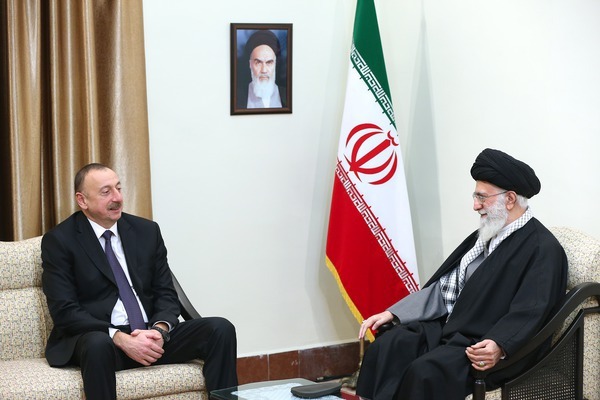 Photos: Imam Khamenei Receives Azerbaijani President