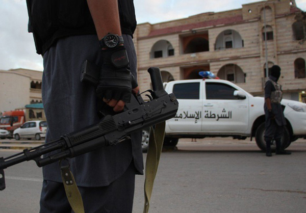 انتفاضة جديدة يشعلها الاهالي في الموصل ضد داعش التكفيري