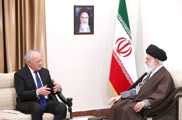 Photos: Imam Khamenei Receives Swiss President