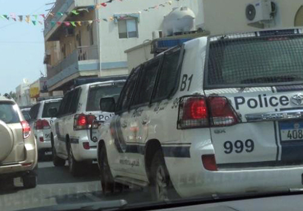 قوات النظام تعتدي على المضائف الحسينية في السنابس البحرينية