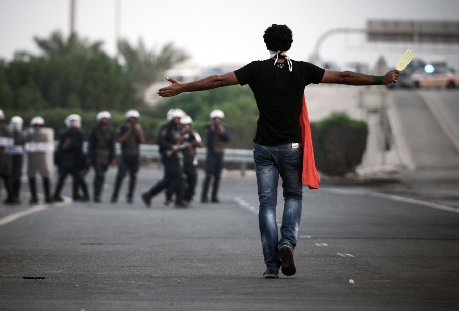 Protest in Bahrain against Al Khalifah regime, protesters call to release of political prisoners