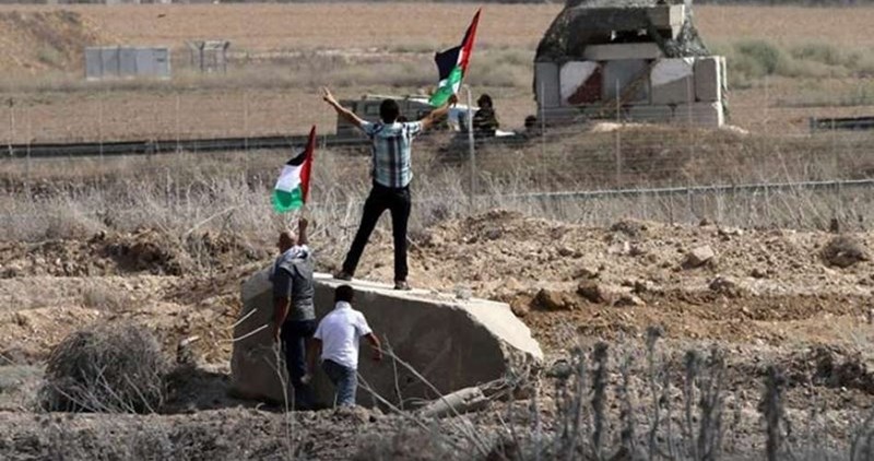 Zionist forces opens fire at Gazan farmers east of Rafah