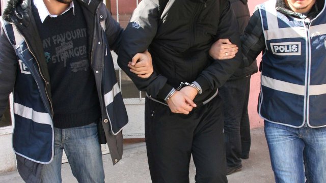 Turkey Arrests 16 ISIS Members, Including 12 Foreigners