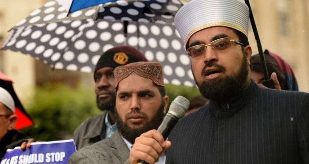 Irish Muslim group suggests anti-extremist declaration
