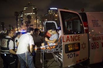 Zionist Channel: Palestinians Run over, Shoot Settlers in Occupied Al-Quds