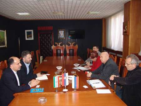 ایران اور سربیا کی یونیورسٹیوں کے درمیان سائنسی وسعت کی ضرورت پر تاکید