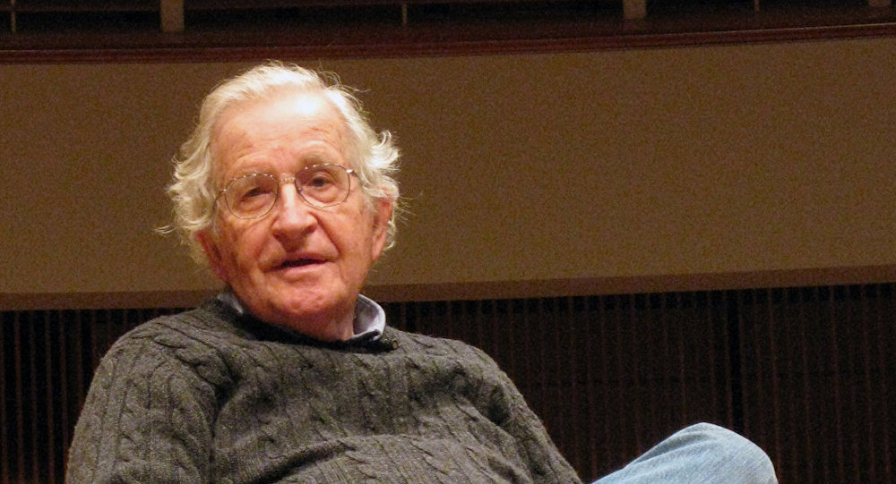 Chomsky: Özerk Kürdistan istemeyen Türkiye IŞİD’e yardım ediyor  