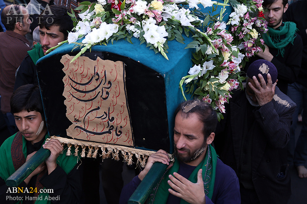 Fotos: Symbolische Beisetzung von Hadrat Fatima Zahra (a.s.) in heiliger Stadt Qom