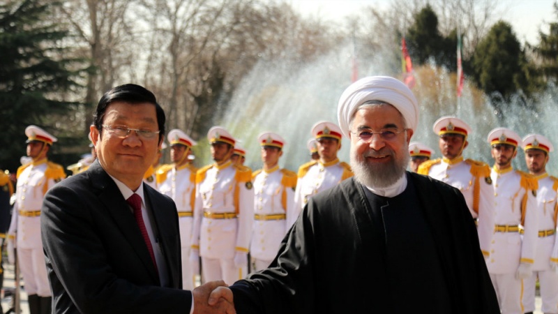 ایران اور ویتنام کے صدور کے درمیان مشترکہ پریس کانفرنس
