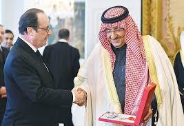 عالم فرنسي يعيد وسام جوقة الشرف إحتجاجاً على منحه لنايف
