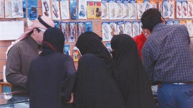 Saudi regime to fire thousands of Yemeni workers