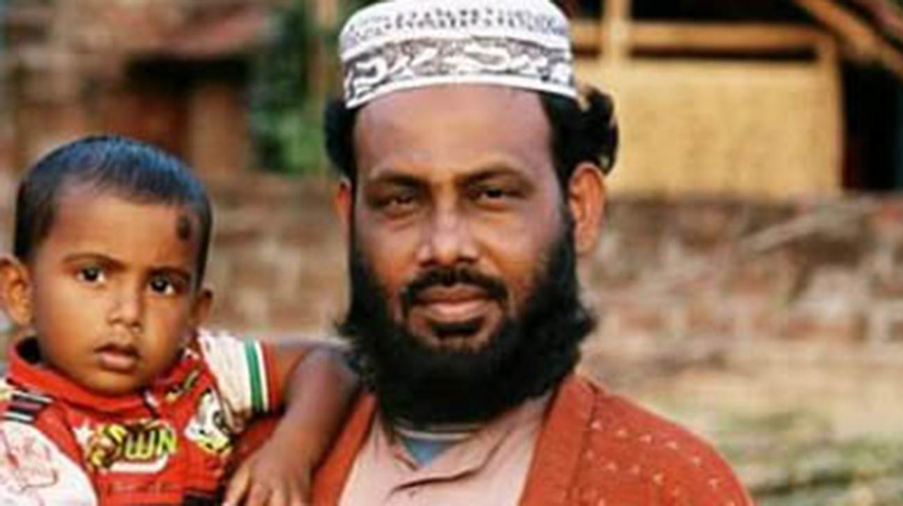 ISIS Assassinate a Shiite Doctor in Bangladesh
