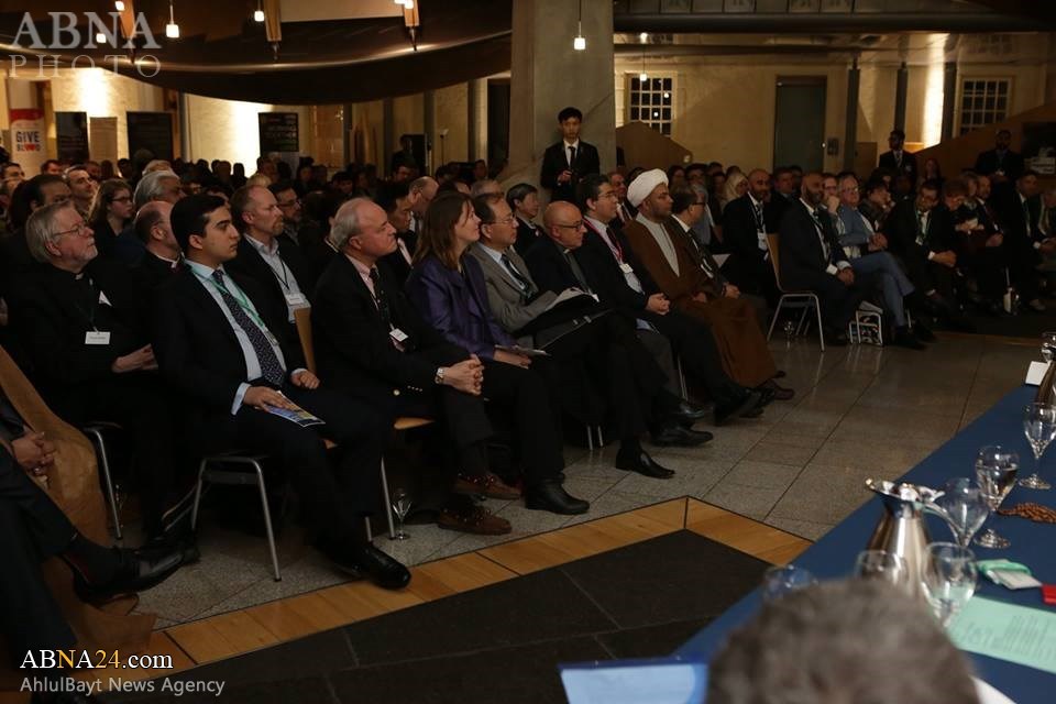 أول مؤتمر مشترك بين شخصيات سياسية ومسلمين شيعة بهدف الاعتراف بهم في اسكتلندا+ صور