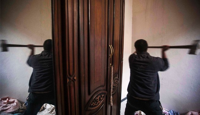 ISIS loots civilian houses in Anbar to finance its fighters