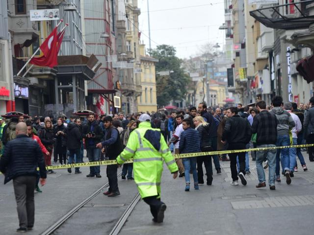 At least five dead as tourist shopping area Istiklal Street hit by suicide bombing in Istanbul / Photos