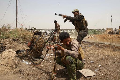 الحشد يشتبك مع "داعش" ويفجر 5 مفخخات بالبغدادي يقودها انتحاريون