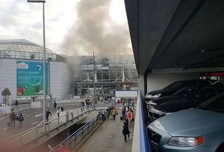 Brüksel'de havalimanı ve metro hedefte: 3 patlamada 18 ölü, 21 yaralı  