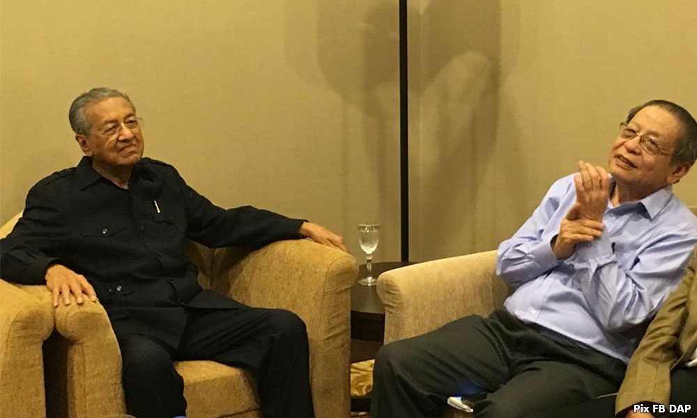 Mahathir: Mereka lupakan Israel demi permusuhan Sunni - Syiah