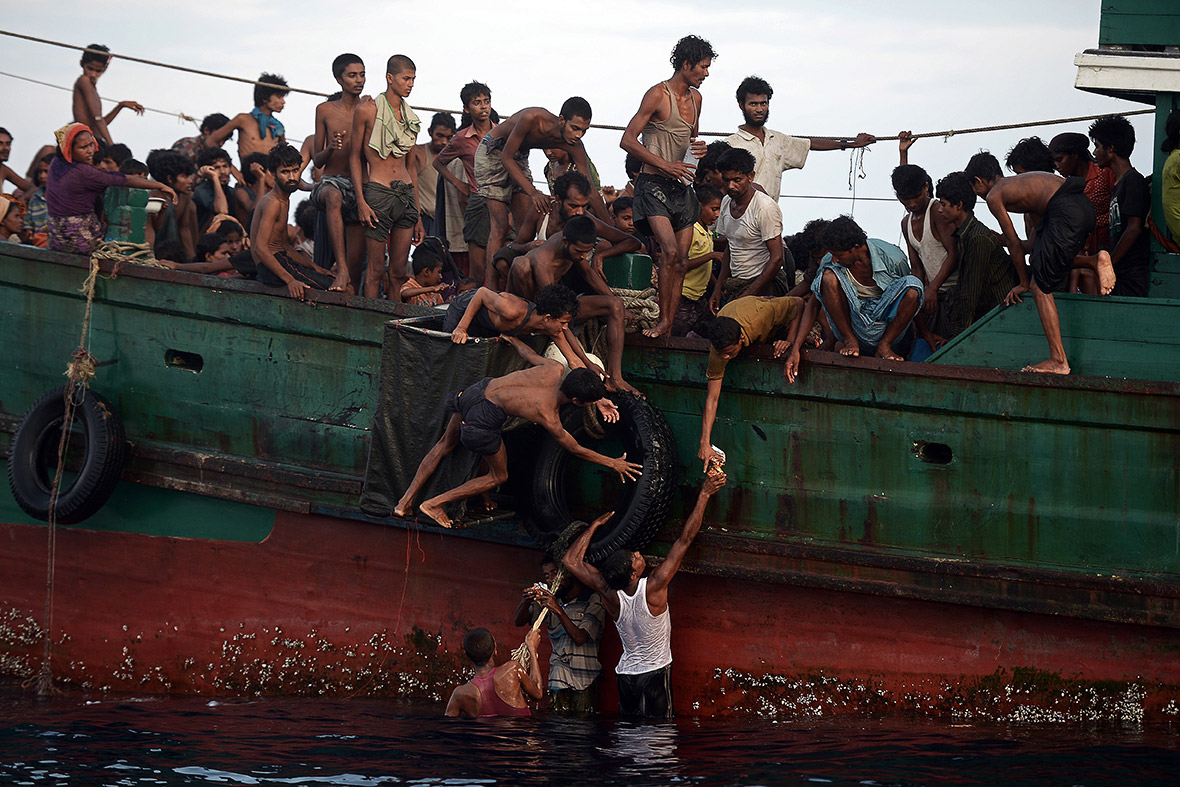 U.S. says Myanmar persecutes Rohingyas, but not genocide