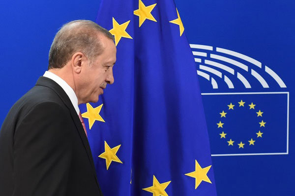 Turkey President inundates Europe with refugees…and blood