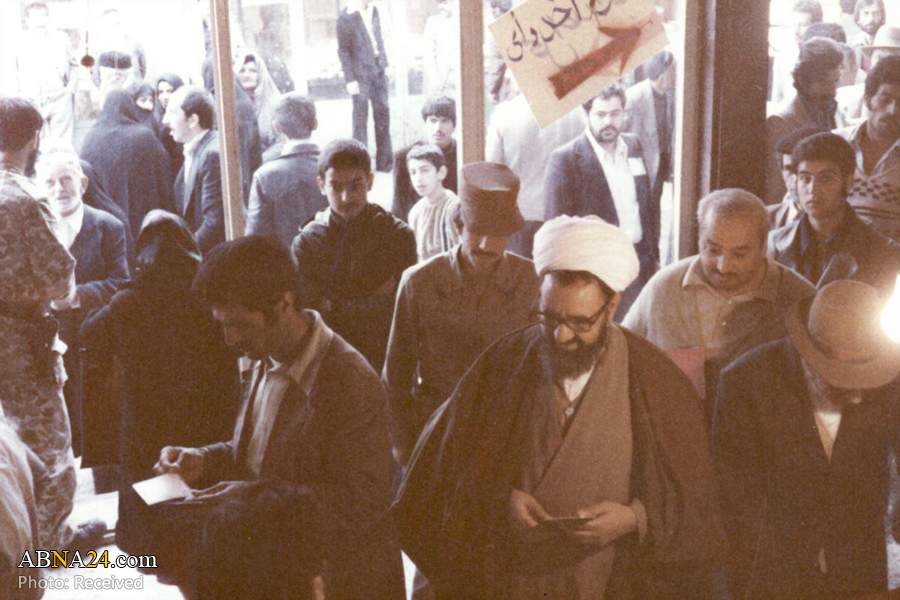 بارہ فروردین اسلامی جمہوری نظام کی کامیابی کا دن