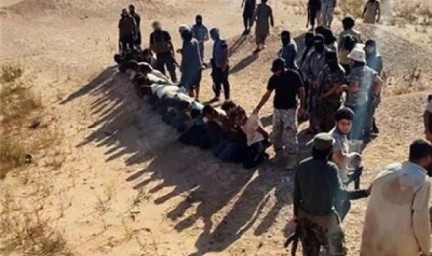 Syria: Extremists ISIS execute, crucify eight people in Raqqa